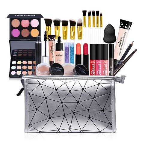 best makeup kits for traveling